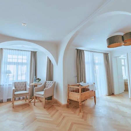 Brauereigasthof Zum Kuchlbauer アーベンスベルク エクステリア 写真