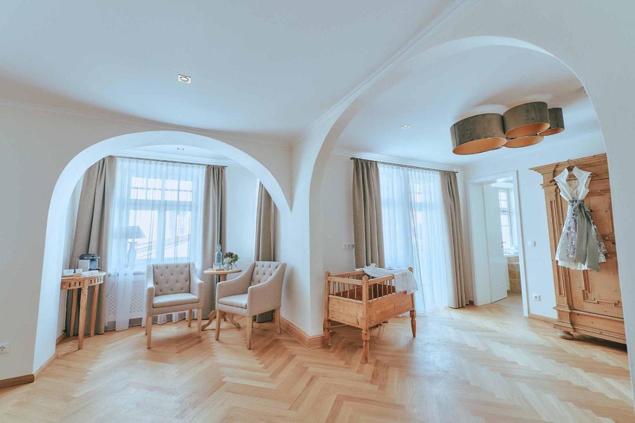 Brauereigasthof Zum Kuchlbauer アーベンスベルク エクステリア 写真
